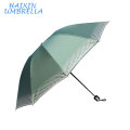 Venta al por mayor del OEM al aire libre Gran mercado de la impresión del paraguas de Shangyu de plata El mejor precio 170T Pongee Sun del paraguas de 3 plegables portátiles